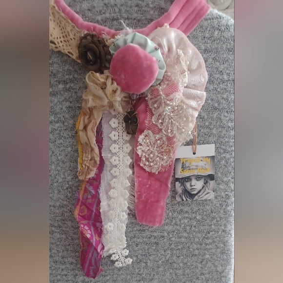 Upcycled Chocker Necklace: - Picture 6 of 7